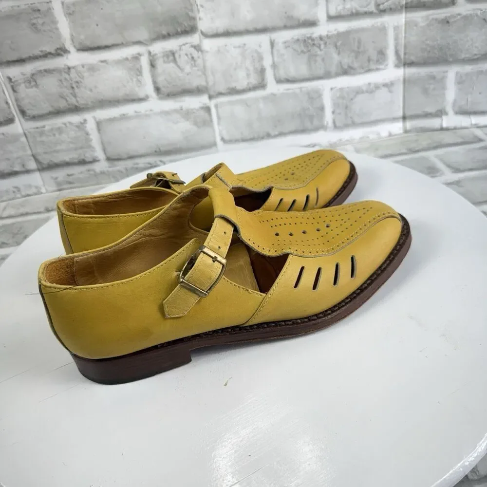 Basco Made in Italy Women's 40- 9/9.5 US Yellow Leather T Strap Fisherman Loafer